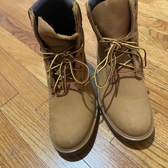 Timberland Boots with heel - Picture 5 of 5